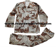 Uniforme arido 6 colores "Seminuevo" "Talla 52 L6 equivalente a 3N" (original del Ejercito del Aire)