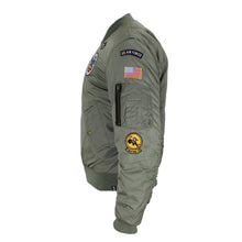 Cazadora bomber verde Con Parches