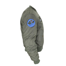 Cazadora bomber verde Con Parches