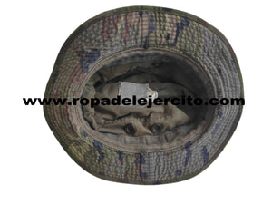 Chambergo boscoso pixelado "usado"