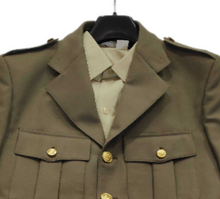 Traje chaqueta completo "Equivale a Talla 2N" seminuevo "Camisa de Regalo" (original ET)