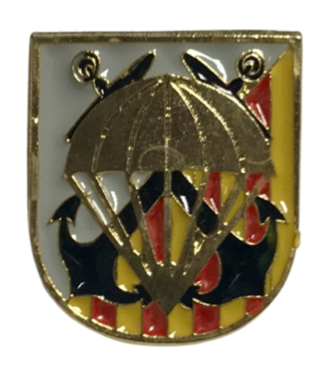 Pin Brigada Paracaidista Napoles Bandera