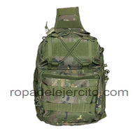 Bolso con arnes de sujecion. SPCB 5 l. boscoso pixelado